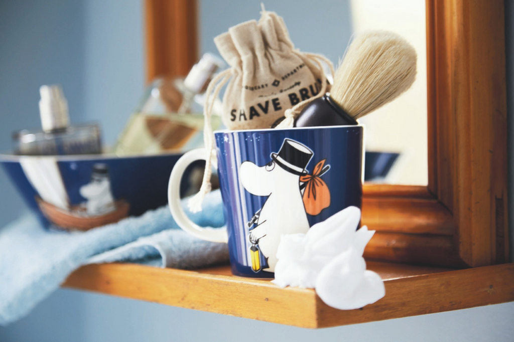 http://nordik.design/cdn/shop/articles/moominpappa-moomin-mug_1024x1024.png?v=1559319393