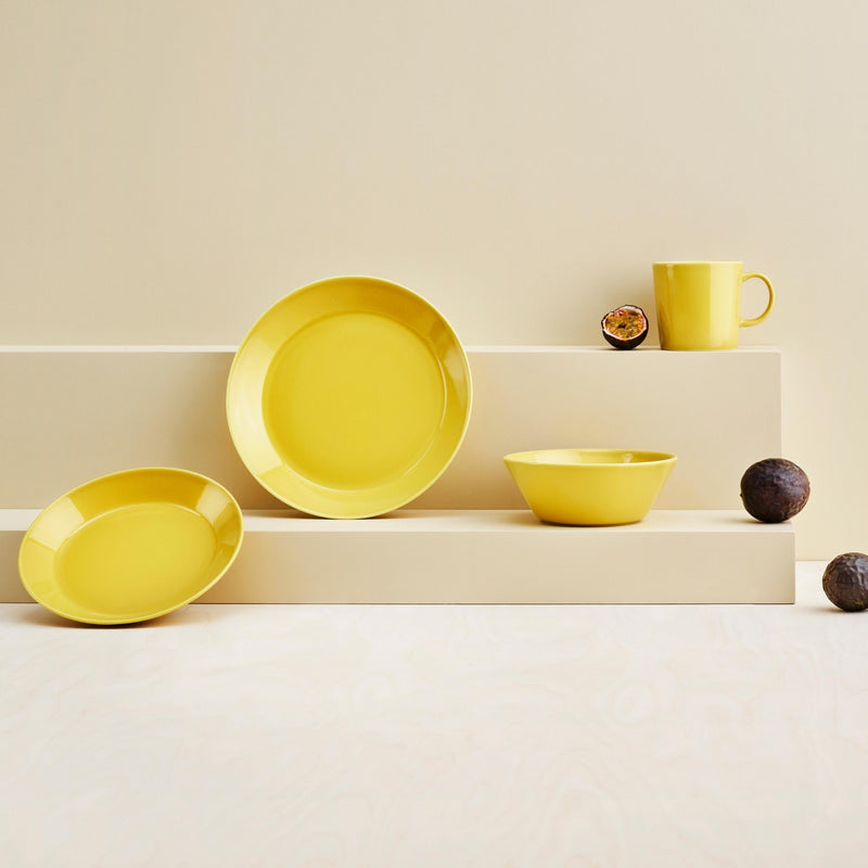 Timeless and iconic 1952 Iittala TEEMA collection in new color