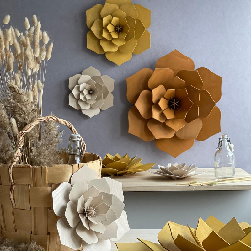 Lovi DECOR FLOWERs in honey yellow, cinnamon brown, translucent white and natural wood