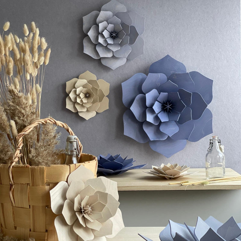 Lovi DECOR FLOWER arrangement on the wall with natural, flax and lavender blue decor flowers 