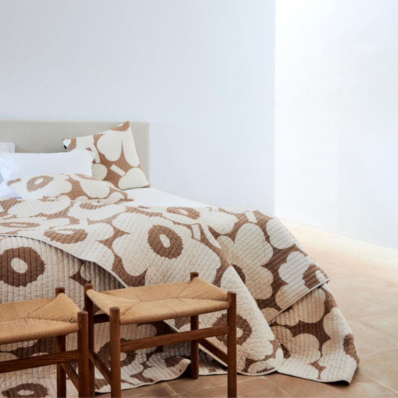 Marimekko UNIKKO 24 x 24 Beige Quilted Throw Pillow with UNIKKO bed spread