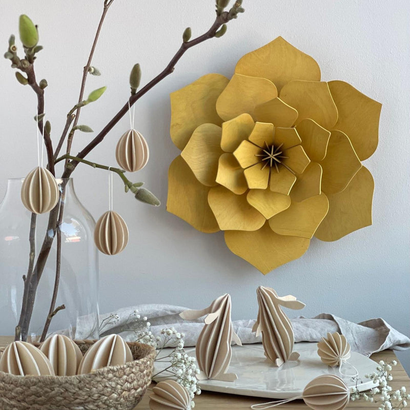 Lovi Easter Inspiration with DECOR FLOWR in honey yellow and Lovi rabbits and eggs in natural wood
